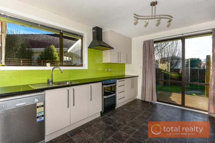 28 Denise Crescent, Hornby, Christchur­ch City, Canterbury, 8042, New Zealand