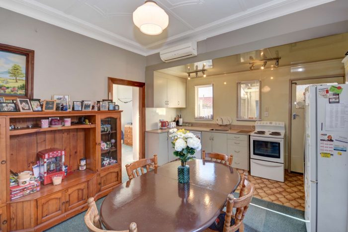 12 Hargest Crescent, Saint Kilda, Dunedin, Otago, 9012, New Zealand