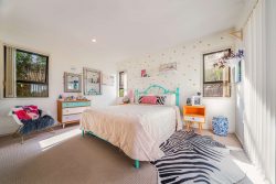 10B Valecrest Place, Bayview, North Shore City, Auckland, 0629, New Zealand