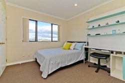 19 Rosses Place, Pinehill, North Shore City, Auckland, 0632, New Zealand