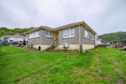 40 Rangituhi Crescent, Takapuwahi­a, Porirua, Wellington, 5022, New Zealand