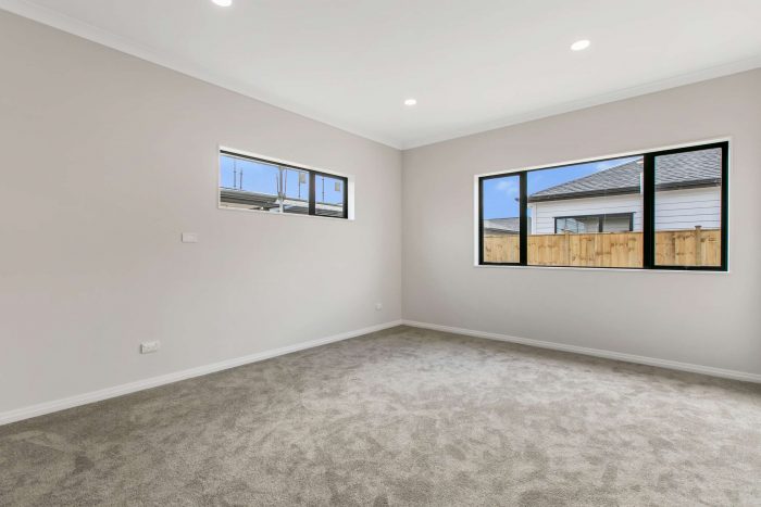 5 Kakabeak Way, Takanini, Papakura, Auckland, 2582, New Zealand