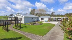 459 Peak Road, Kaukapakap­a, Rodney, Auckland, 0875, New Zealand