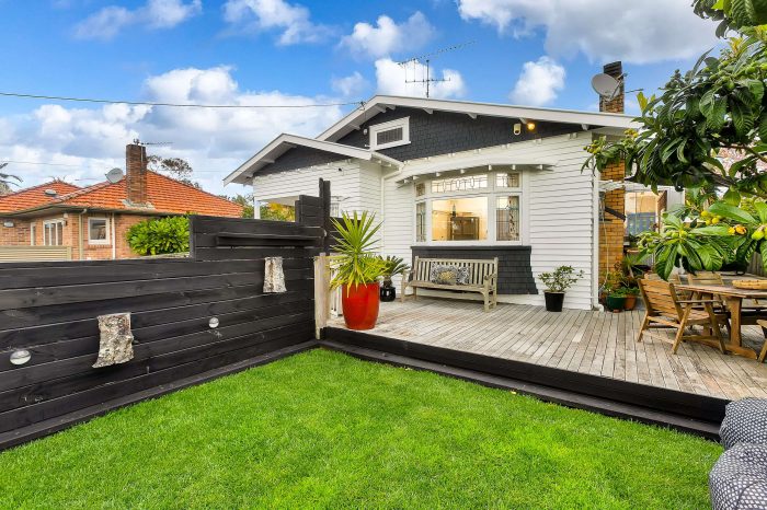 15 Robley Crescent, Glendowie, Auckland City, Auckland, 1071, New Zealand