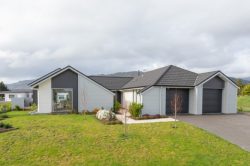 2 Albizia Grove, Waikanae, Kapiti Coast, Wellington, 5036, New Zealand