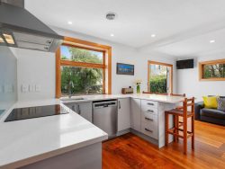 32 Cooper St, Karori, Wellington­, 6012, New Zealand