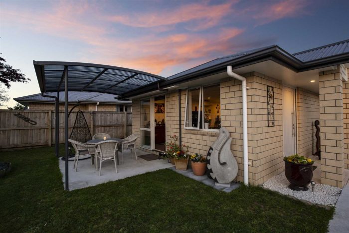 2/180 Burns Street, Cambridge, Waipa, Waikato, 3432, New Zealand