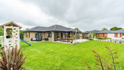 27 Celtic Place, Waipu, Whangarei, Northland, 0510, New Zealand