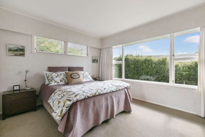 47 Hutchinson­s Road, Bucklands Beach, Manukau City, Auckland, 2014, New Zealand