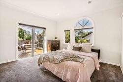 70 Moana Avenue, One Tree Hill, Auckland City, Auckland, 1061, New Zealand