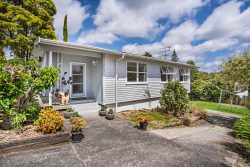 5 Tamahere Drive, Glenfield, North Shore City, Auckland, 0629, New Zealand