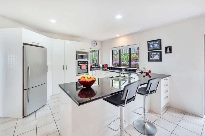 21A Renfrew Road, Sandringha­m, Auckland City, Auckland, 1041, New Zealand