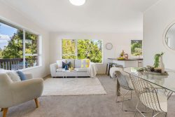 2/3 Bryers Place, Bayview, Auckland 0629, New Zealand