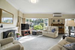 290 East Coast Road, Forrest Hill, Auckland 0620, New Zealand