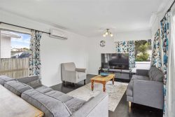 117 Bruce Road, Glenfield, Auckland 0629, New Zealand