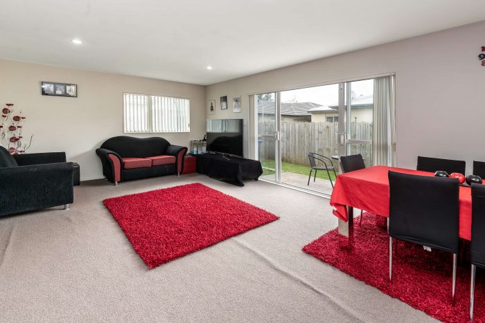 12 Popokatea Drive, Takanini, Papakura, Auckland, 2112, New Zealand