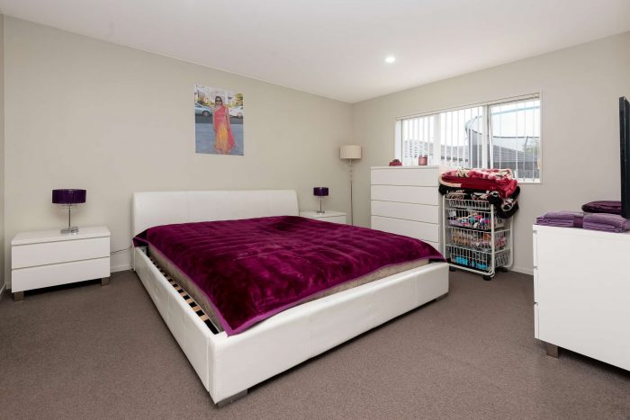 12 Popokatea Drive, Takanini, Papakura, Auckland, 2112, New Zealand