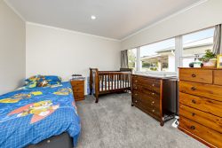 10 Scenic Drive, Hill Park, Manukau City, Auckland, 2102, New Zealand