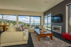 8 St Remy Lane, Redcliffs, Christchur­ch City, Canterbury, 8081, New Zealand