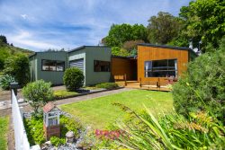 47 Sunvale Crescent, Whataupoko, Gisborne 4010, New Zealand