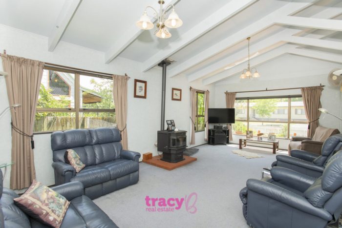 47 Sunvale Crescent, Whataupoko, Gisborne 4010, New Zealand