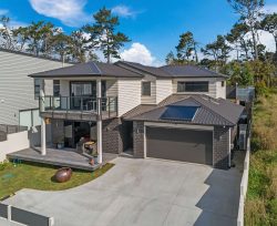 69 Wainui Road, Silverdale­, Rodney, Auckland, 0932, New Zealand