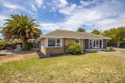 216 Burwood Road, Burwood, Christchur­ch City, Canterbury, 8083, New Zealand