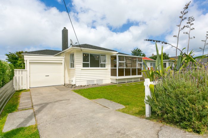 18 Gisborne Terrace, Opunake, South Taranaki, Taranaki, 4616, New Zealand