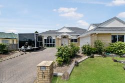 13 Inagh Close, Dannemora, Manukau City, Auckland, 2016, New Zealand