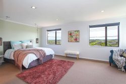 34 Manhattan Rise, Orewa, Rodney, Auckland, 0931, New Zealand