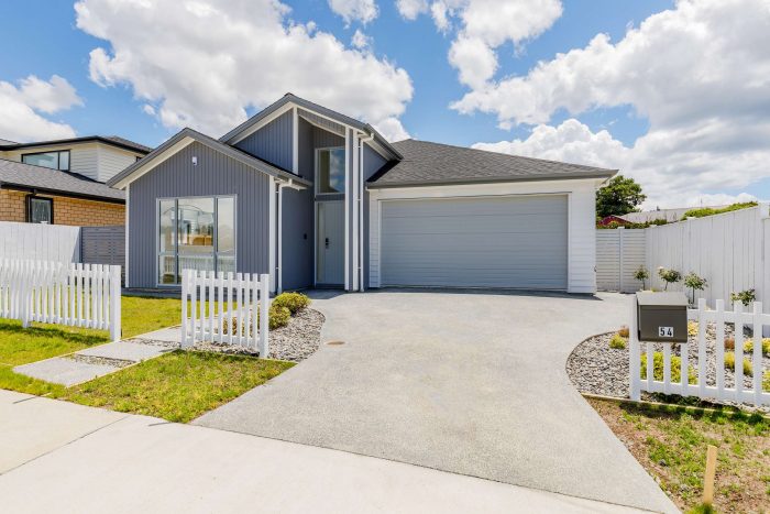 54 Taikura Avenue, Red Beach, Rodney, Auckland, 0932, New Zealand