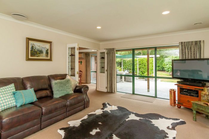 21 Emerald Hill Drive, Birchville­, Upper Hutt, Wellington, 5018, New Zealand