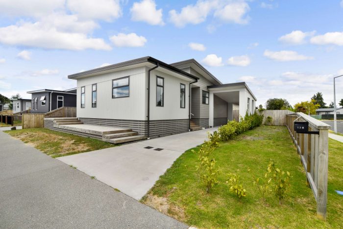 128 Eversham Road, Mount Maunganui, Tauranga, Bay Of Plenty, 3116, New Zealand