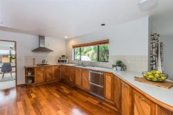 13 Ramphal Terrace, Khandallah­, Wellington, 6035, New Zealand