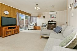 16 Lavery Place, Sunnynook, North Shore City, Auckland, 0632, New Zealand