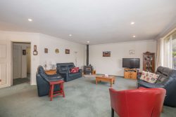 17 Willowridg­e, Wanaka, Otago, 9305, New Zealand