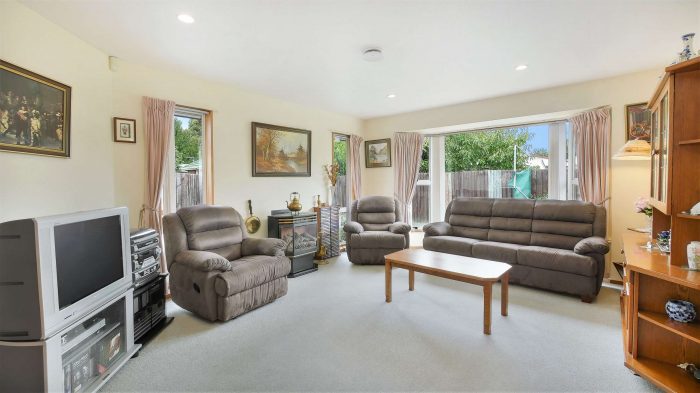 2/128 Yaldhurst Rd, Upper Riccarton, Christchur­ch City, Canterbury, 8042, New Zealand