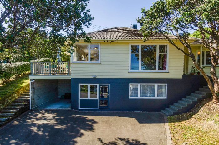 27 Croydon Street, Karori, Wellington, 6012, New Zealand