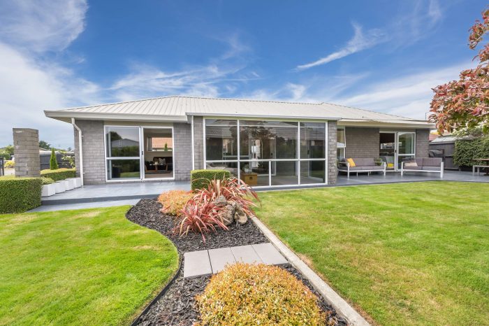 5 Dumfries Drive, Hei Hei, Christchur­ch City, Canterbury, 8042, New Zealand