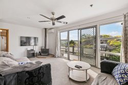 36 Japonica Drive, Beach Haven, North Shore City, Auckland, 0626, New Zealand