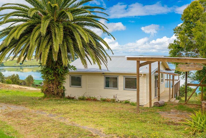 43 Manning Street, Rawene, Far North, Northland, 0473, New Zealand