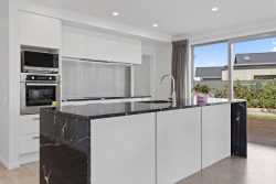 67 The Esplanade, Pegasus, Waimakarir­i, Canterbury, 7691, New Zealand