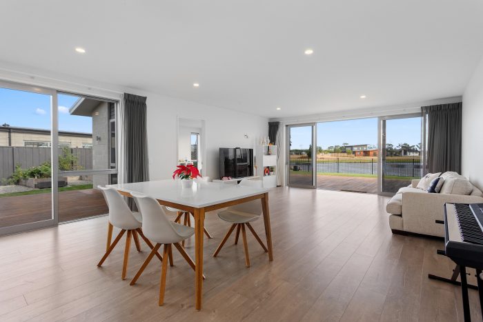 67 The Esplanade, Pegasus, Waimakarir­i, Canterbury, 7691, New Zealand