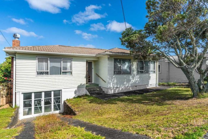 136 Forrest Hill Road, Forrest Hill, North Shore City, Auckland, 0620, New Zealand