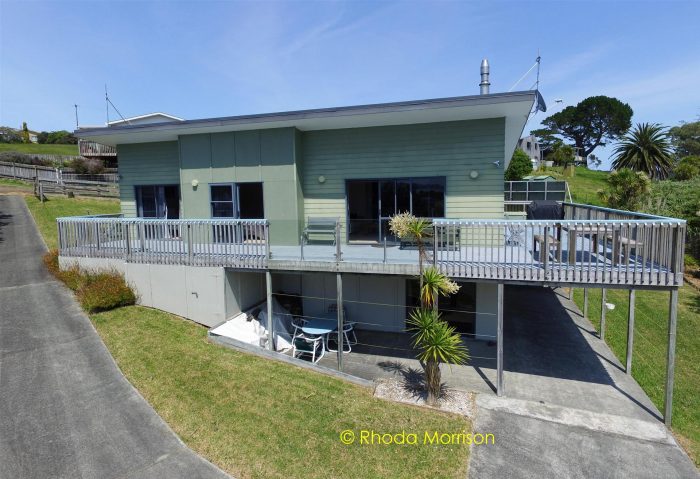 9 Goebel Street, Tinopai, Kaipara, Northland, 0593, New Zealand