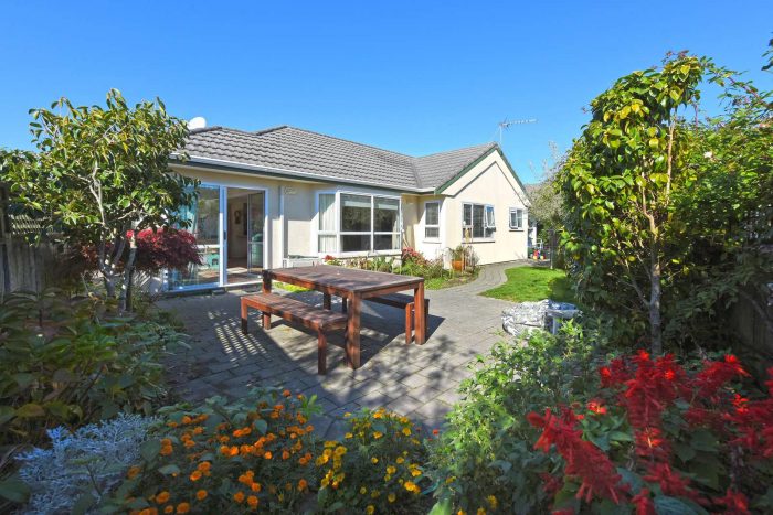 17 Millwood Place, Silverstream, Upper Hutt, Wellington, 5019, New Zealand