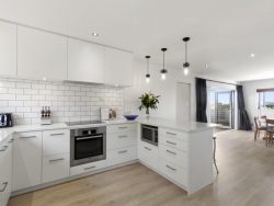 20 Pacific Parade, Surfdale, Waiheke Island, Auckland, 1081, New Zealand