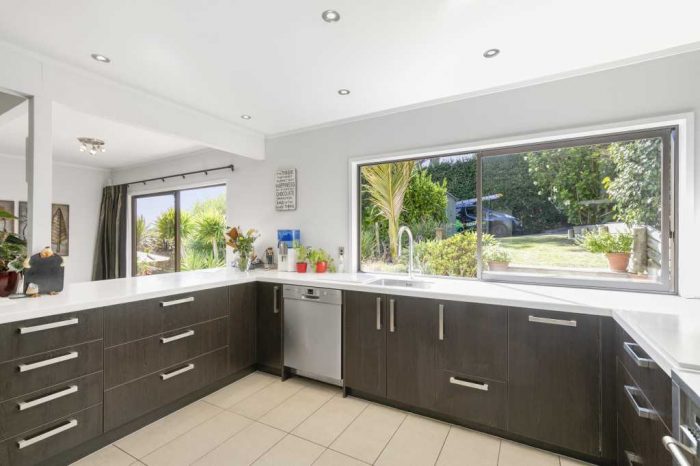 20 Saddleback Rise, Murrays Bay, North Shore City, Auckland, 0630, New Zealand