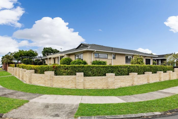 2 Steeple Rise, Pakuranga, Manukau City, Auckland, 2010, New Zealand