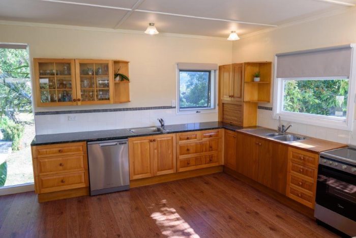 656 East Takaka Road, Takaka, Tasman, Nelson / Tasman, 7110, New Zealand